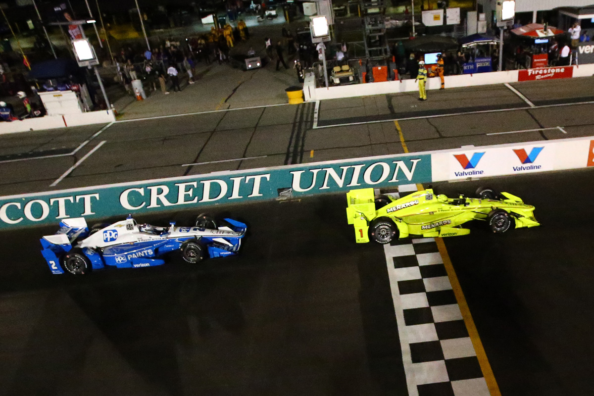 Pagenaud y Newgarden (FOTO: Bret Kelley/INDYCAR)