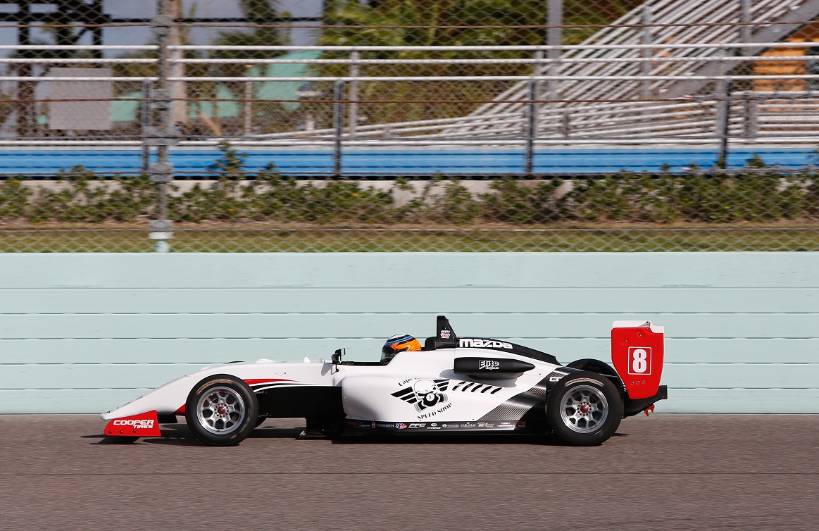 Kirkwood (FOTO: Joe Skibinski/IMS Photo/Road to Indy)