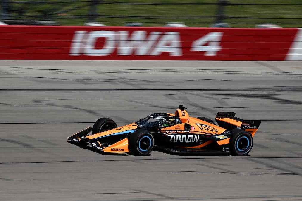 Pato O'Ward (ARROW McLaren SP) en la prueba privada de IndyCar en Iowa Speedway (FOTO: Penske Entertainment)