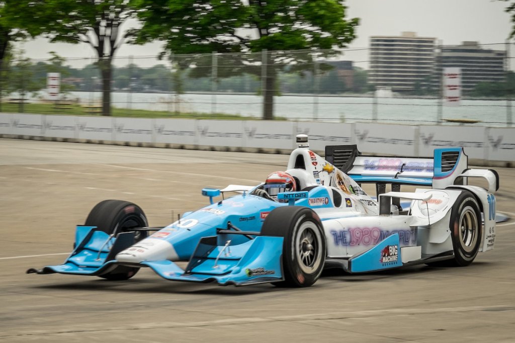 Kanaan también llegó a tener a Taylor Swift en su máquina, producto de una promoción de Big Machine Records. Fue en la doble en Detroit, en las que acabó en 20˚ y 13˚ (FOTO: Steve Fecht/Chevrolet Motorsports)