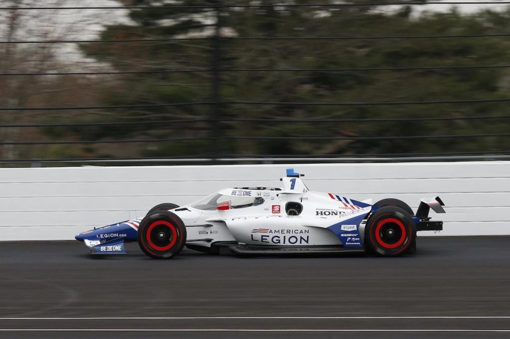 En su última carrera con Chip Ganassi Racing, la Indy 500 de 2022, Kanaan utilizó el No. 1 por única vez en su carrera. Calificó sexto y terminó tercero (FOTO: Penske Entertainment)