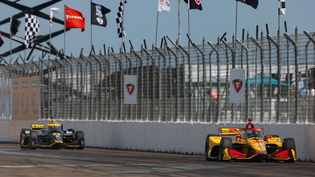 Grosjean Herta en St. Petersburg (FOTO: Penske Entertainment/Joe Skibinski)