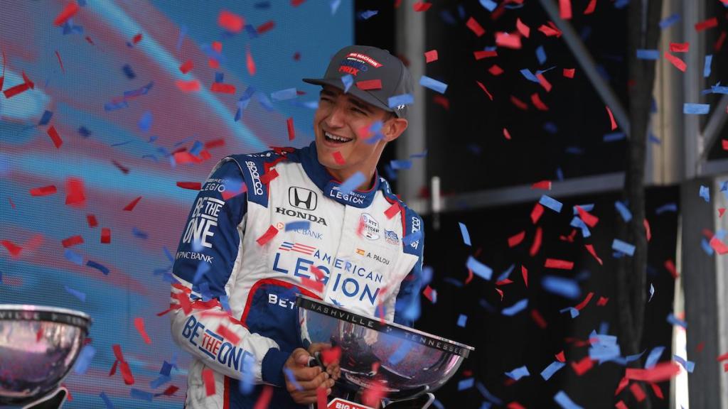 Palou, con la suerte de su lado; sube a podio en Nashville (FOTO: Penske Entertainment/Travis Hinkle)