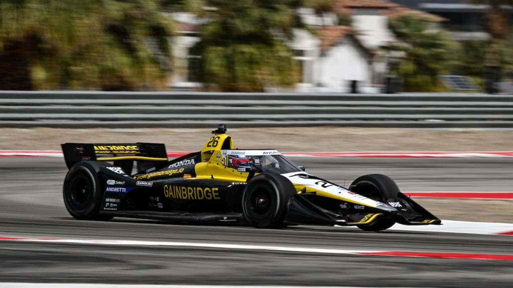 Herta, con arriesgada gestión de neumáticos, da el show en Thermal (FOTO: James Black/Penske Entertainment)