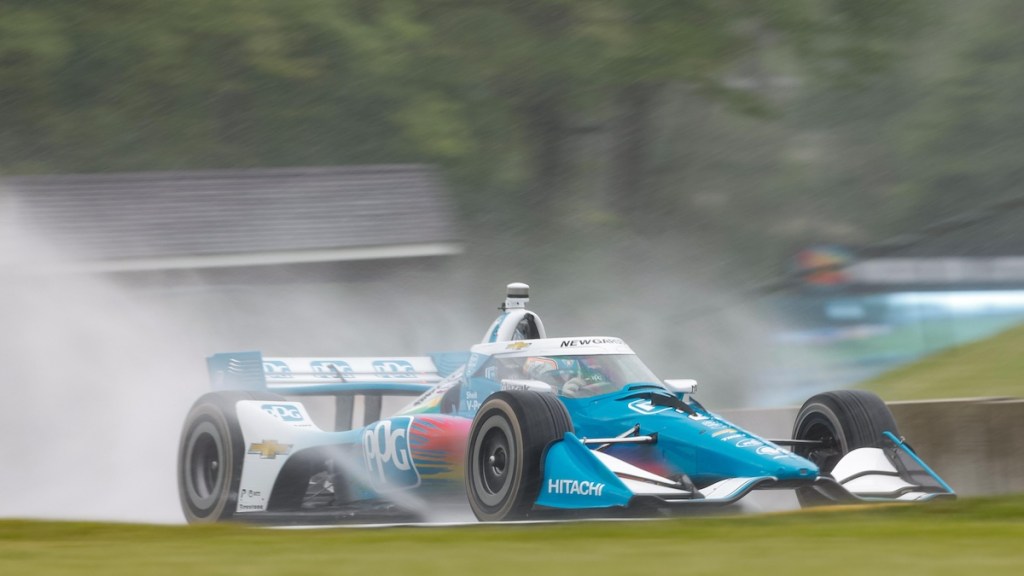 Newgarden ileso, va a auto de reserva en Road America tras accidente (FOTO: Joe Skibinski/Penske Entertainment)