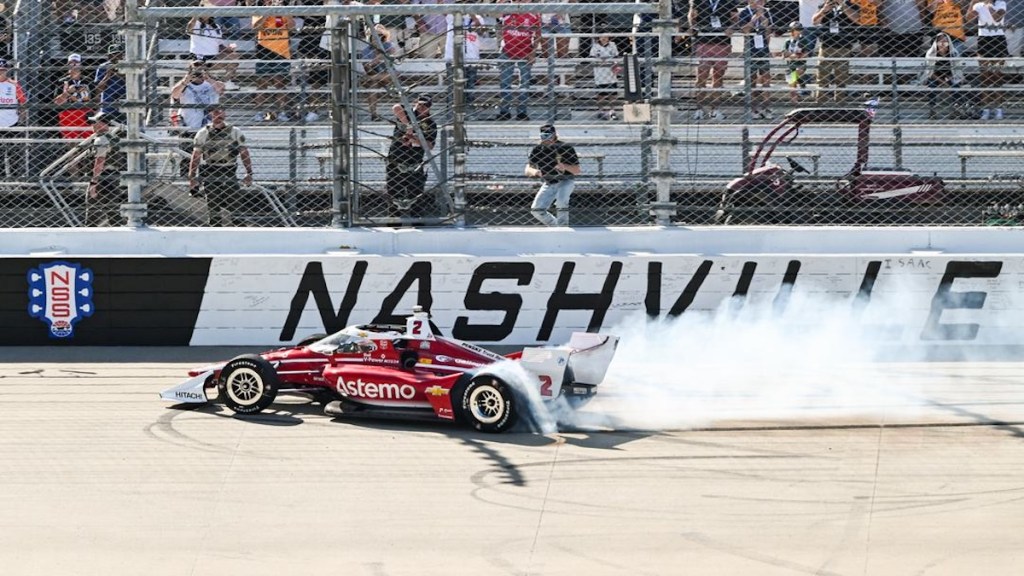 Josef Newgarden gana dramática final de IndyCar 2025 en Nashville (FOTO: IMS Photo)